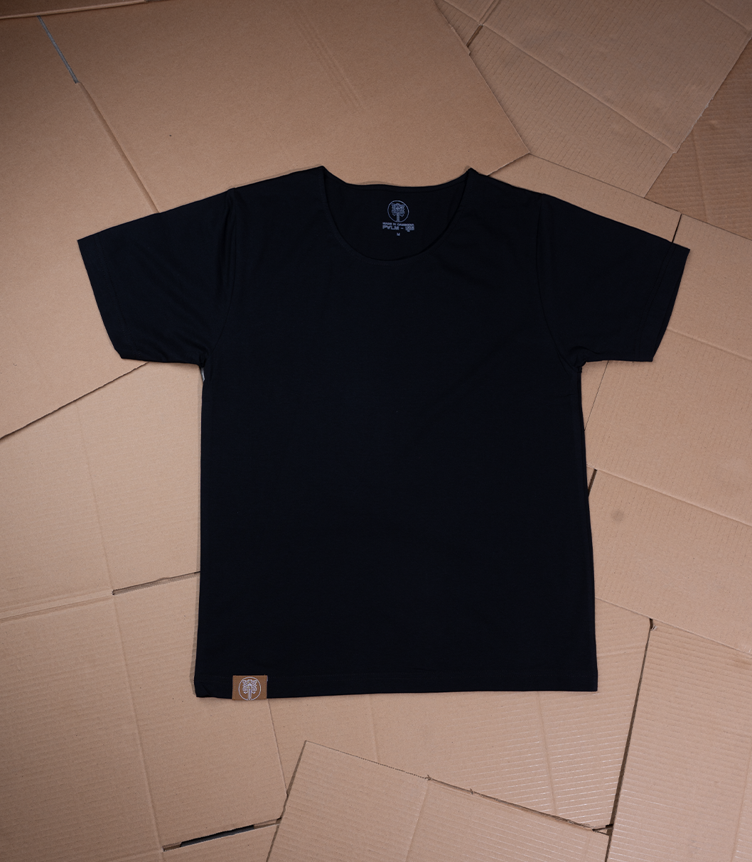 អាវយឺតខ្មៅអត់ក